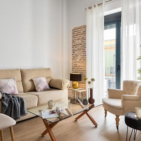 Komodo Puerta Osario Sevilla Dış mekan fotoğraf